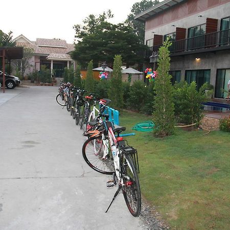 The Bike Loft Family Hostel Hua Hin Exterior foto