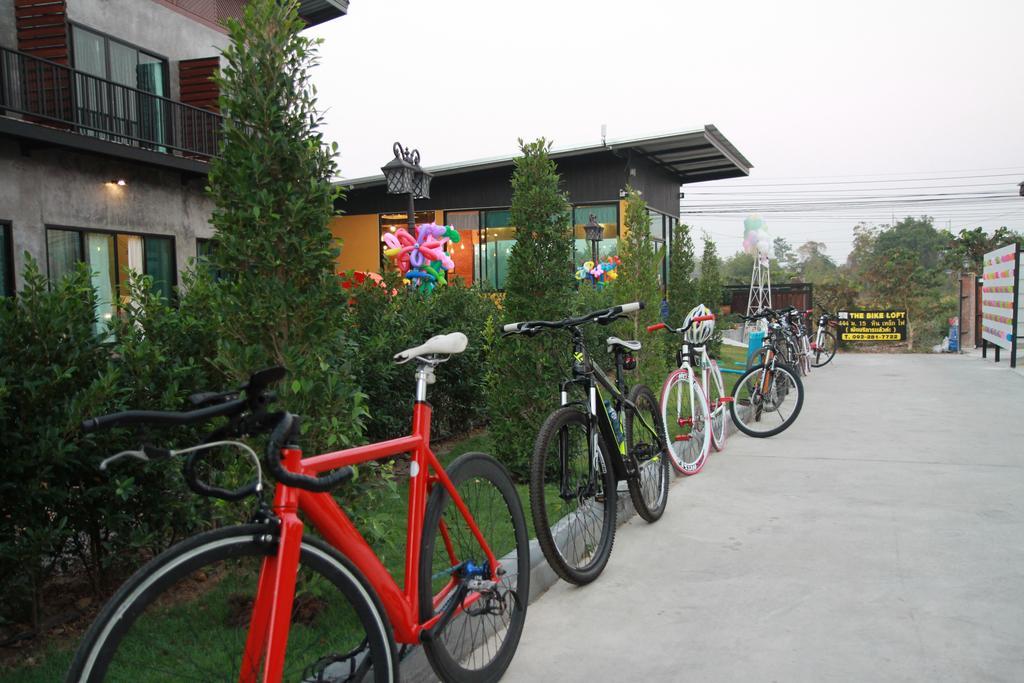 The Bike Loft Family Hostel Hua Hin Exterior foto